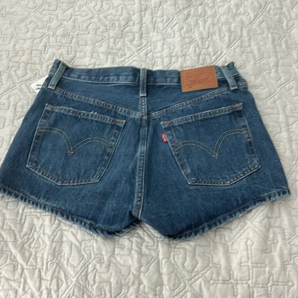 Levi’s 501 Shorts NWT​ - Picture 4 of 6